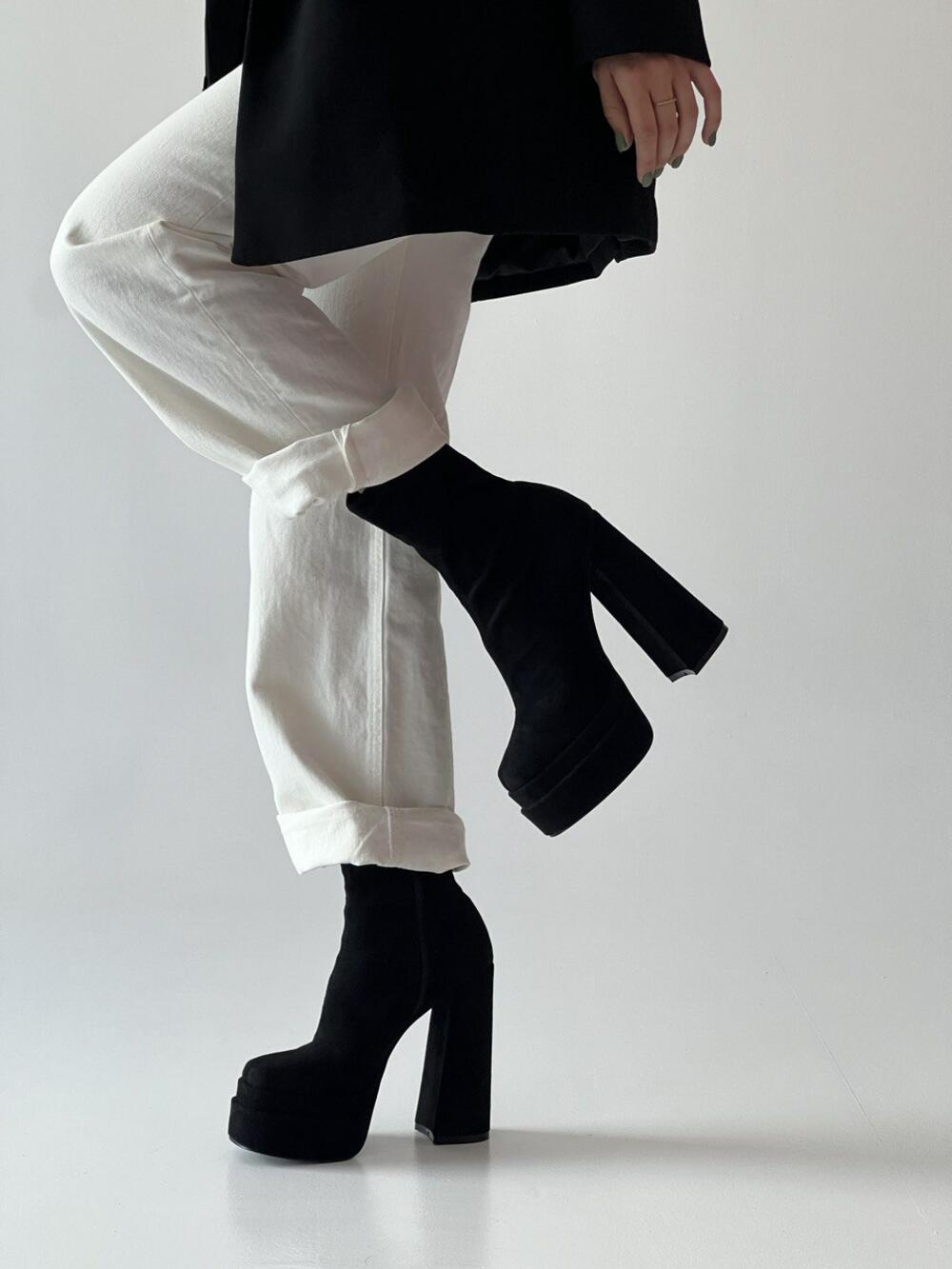 Ботильйони VERSACE, В8290-01 чорний, 40