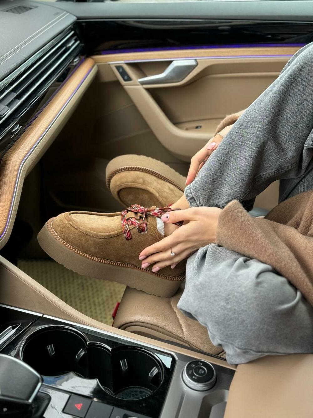 Лофери з кольоровою шнурівкою, ХУТРО, К-15-Юга 