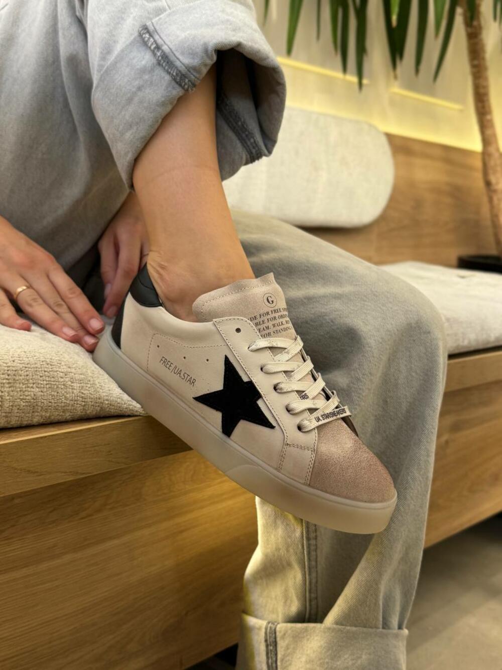 Кеди Зірка з потертостями, 2503.774941.206 молочний, 39