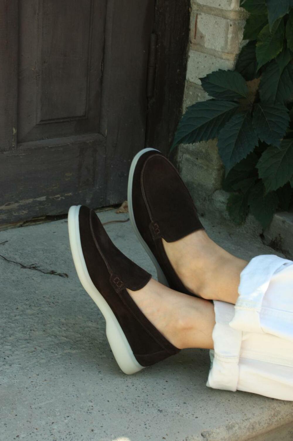 Натуральні лофери "Хіларі", 1068 Шоколад, 39