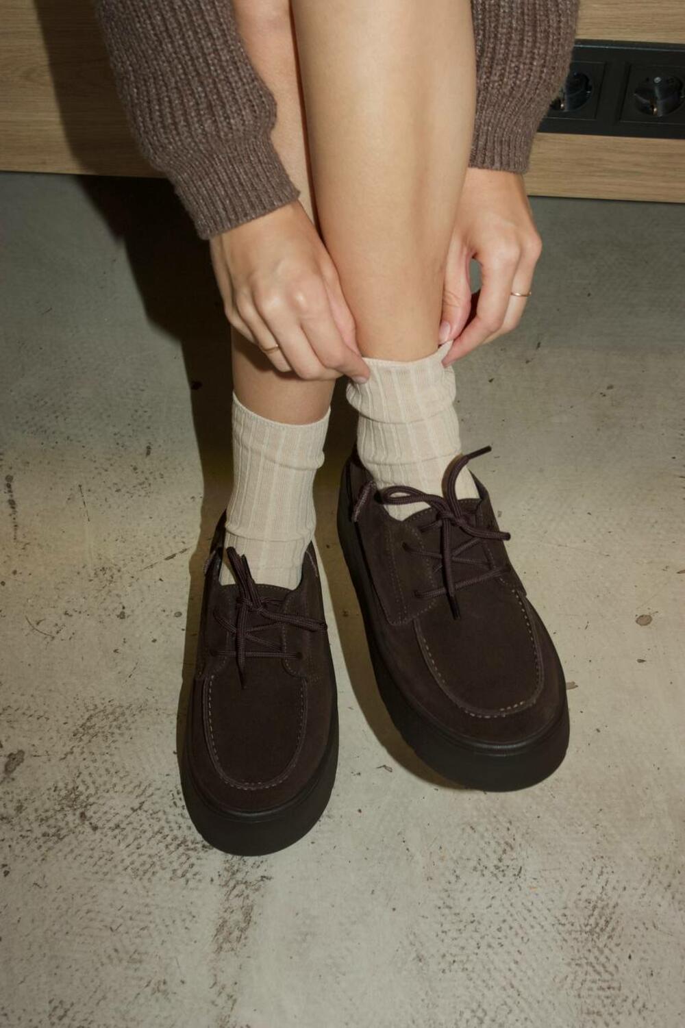 Лофери на байці на платформі, 2343-027 Шоколад, 39