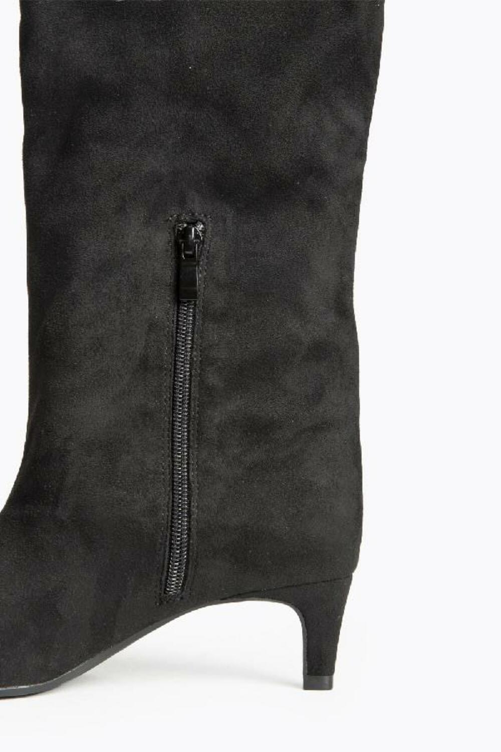 Чоботи на підборах Сандра, M5900 чорний, 40