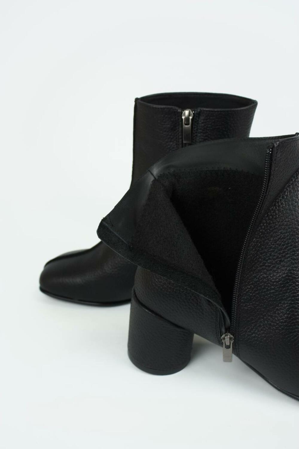 Ботильйони Наомі з зовнішнім швом, шкіра флотар, 25204 чорний, 36