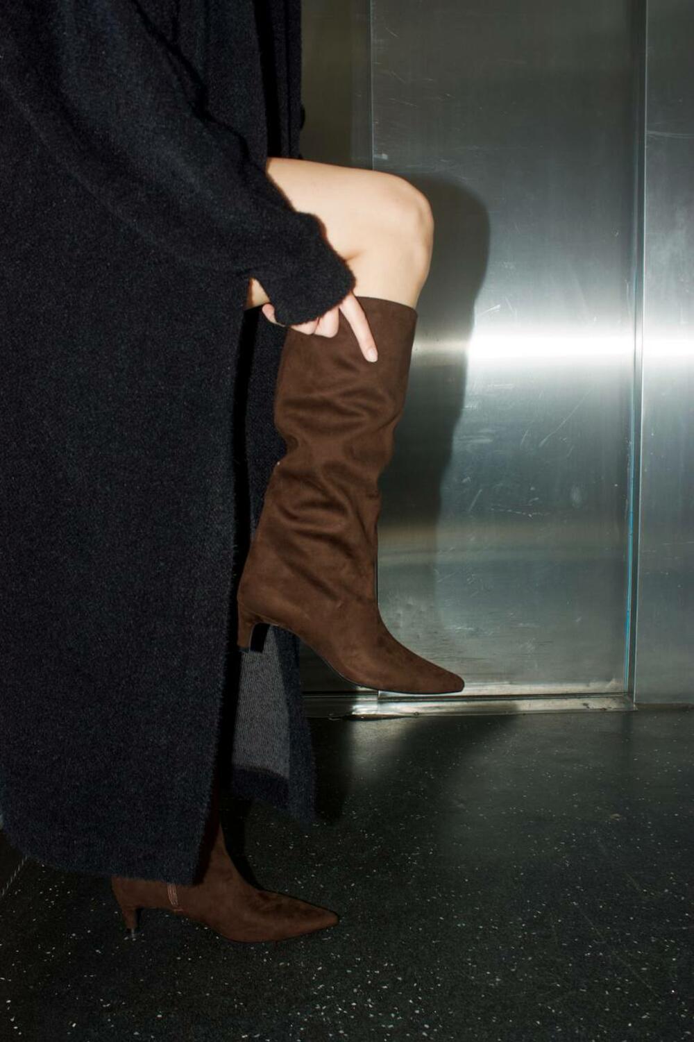 Чоботи на підборах Сандра, M5900 Шоколад, 41