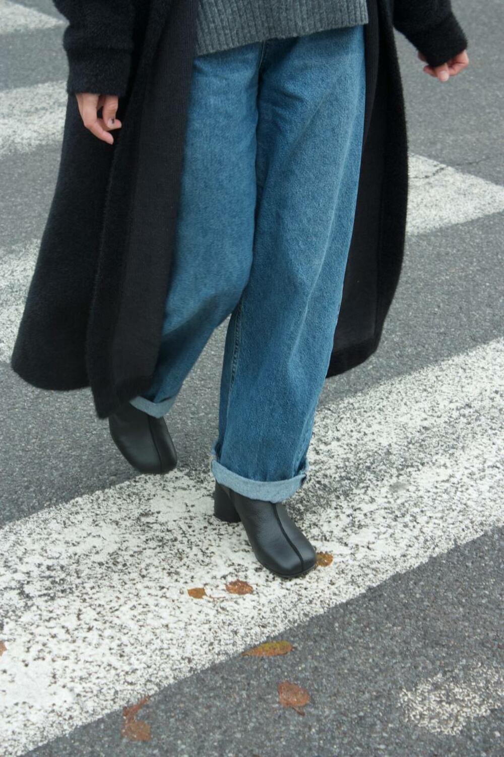 Ботильйони Наомі з зовнішнім швом, шкіра флотар, 25204 чорний, 36