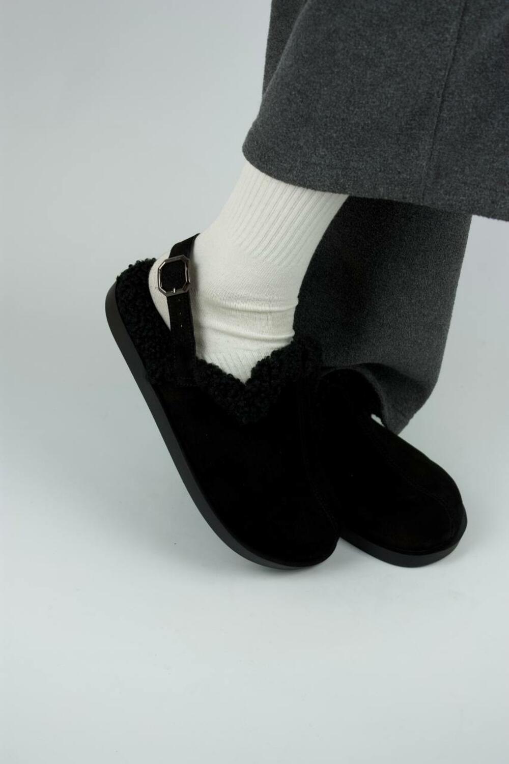 Клоги натуральні з хутром, 246 чорний, 37