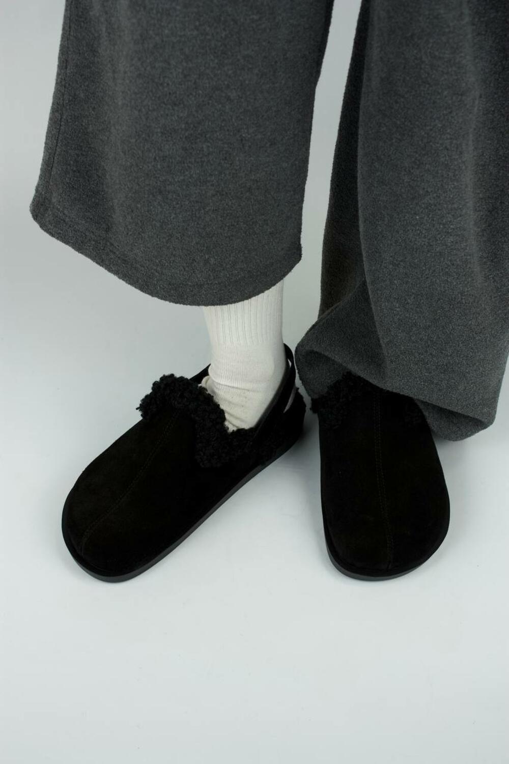 Клоги натуральні з хутром, 246 чорний, 37