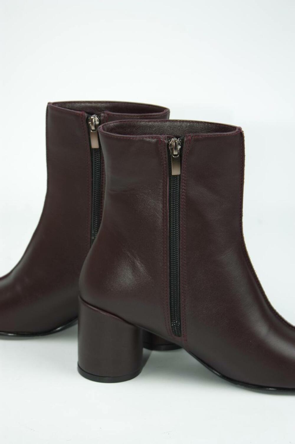 Ботильйони Наомі з зовнішнім швом, 25204 бордо, 40