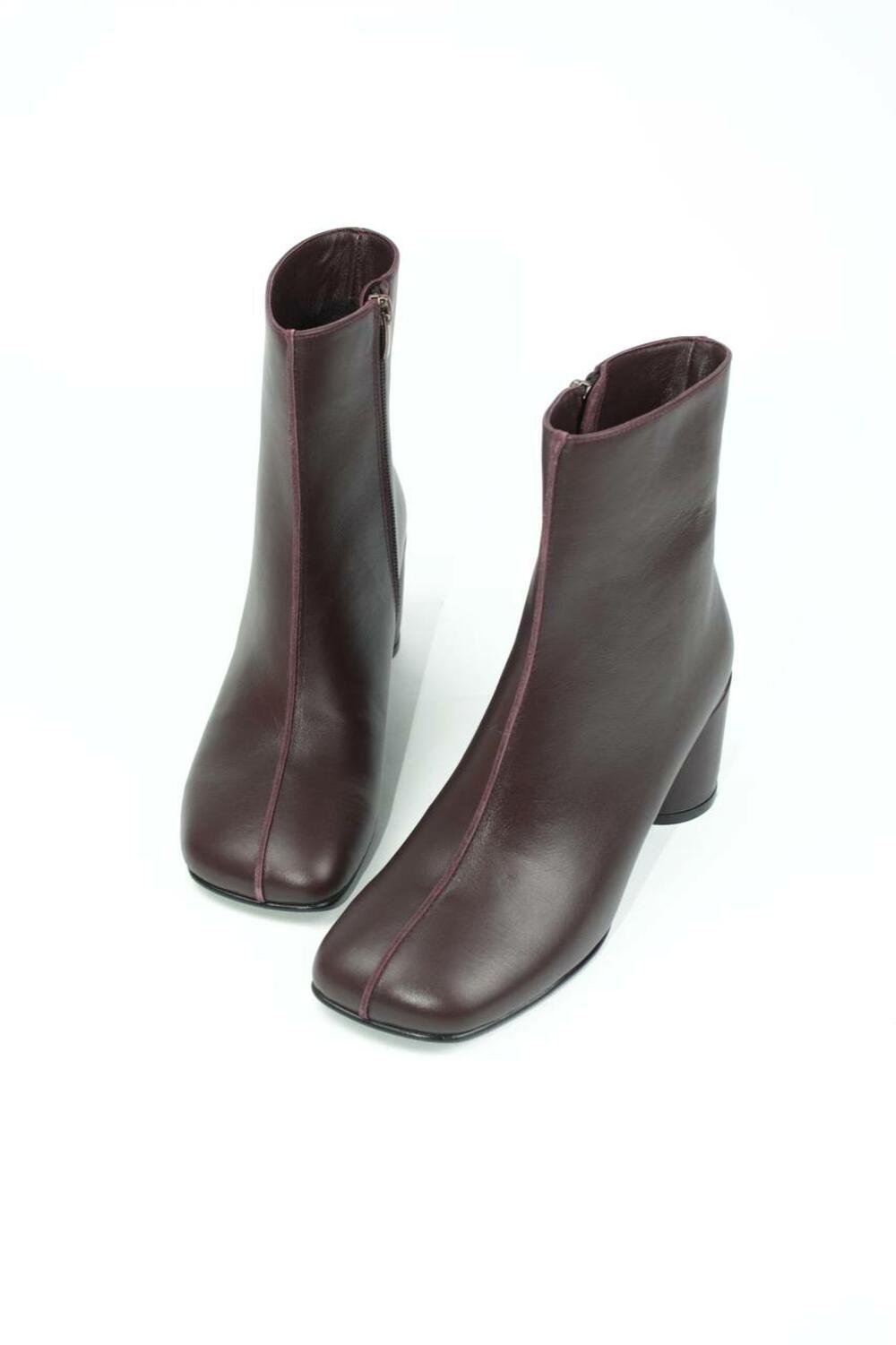 Ботильйони Наомі з зовнішнім швом, 25204 бордо, 40