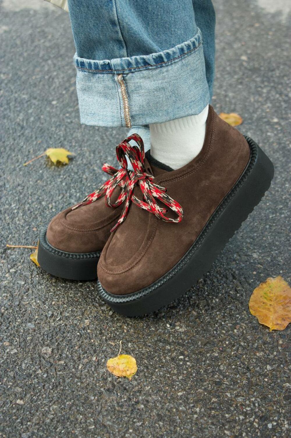 Лофери з кольоровою шнурівкою,байка К-15-Юга Шоколад, 40