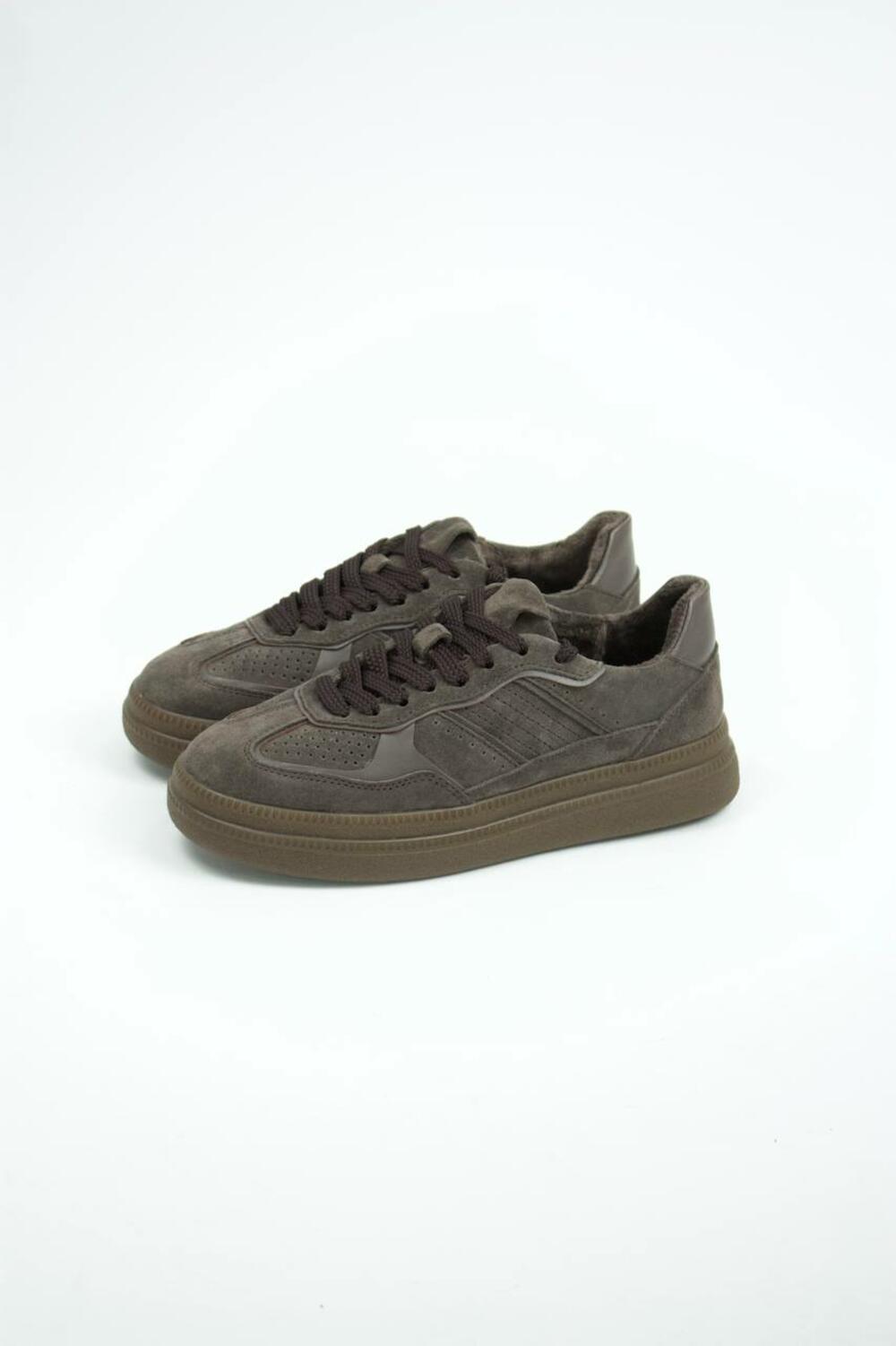 Кросівки, К-1-Лакі, МЕТИС 