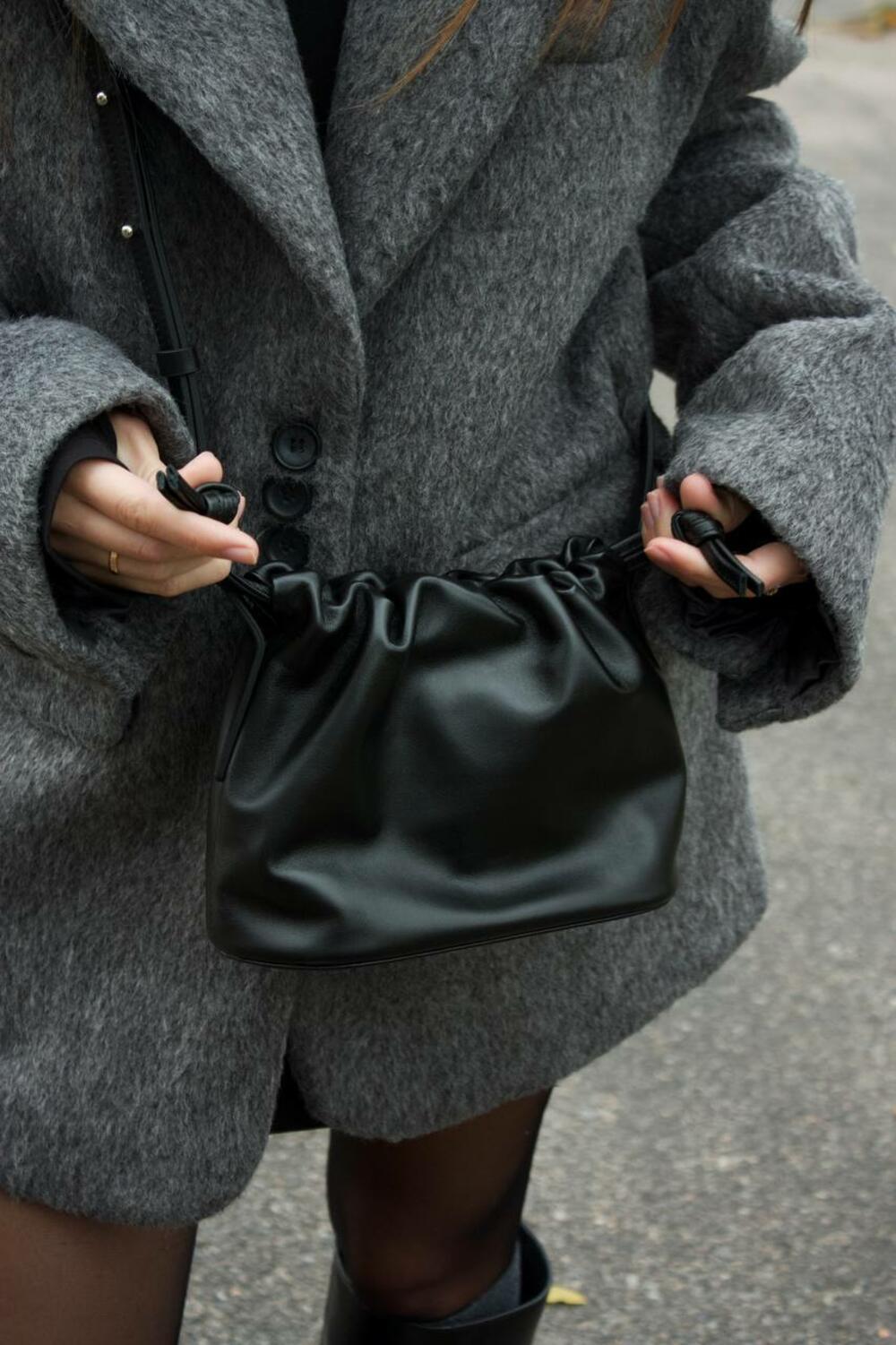 Сумка мішечок Люсі чорний