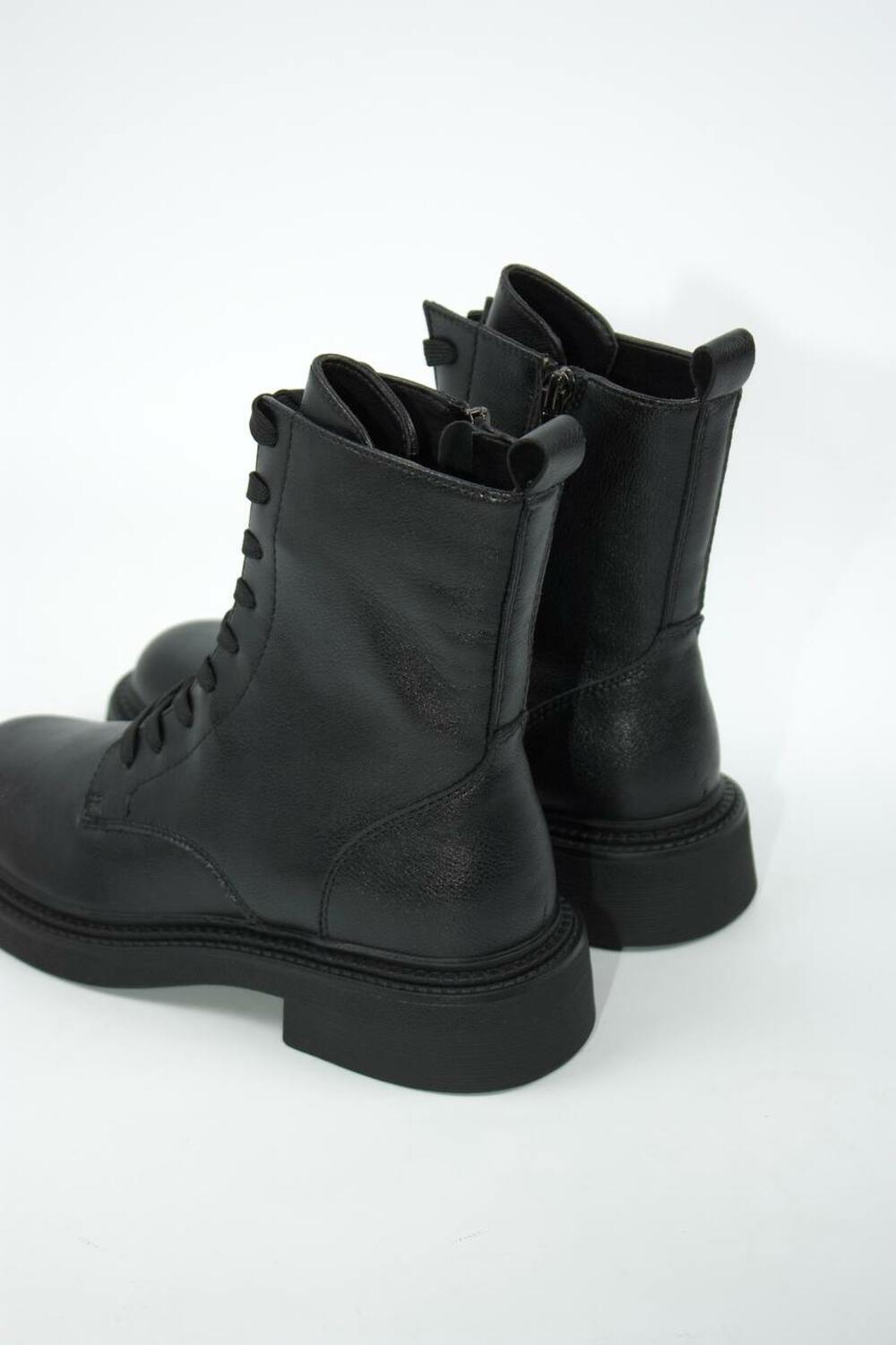 Черевики шкіряні на шнурівці, 956026/02-01W чорний, 40