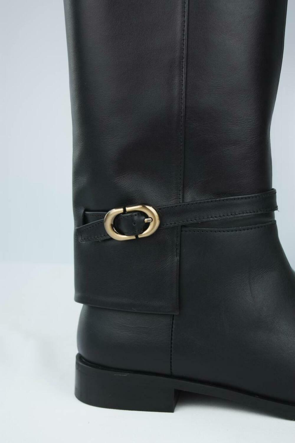 Чоботи-труби з вінтажною пряжкою та ремінцем, С-3-1590 чорний, 41