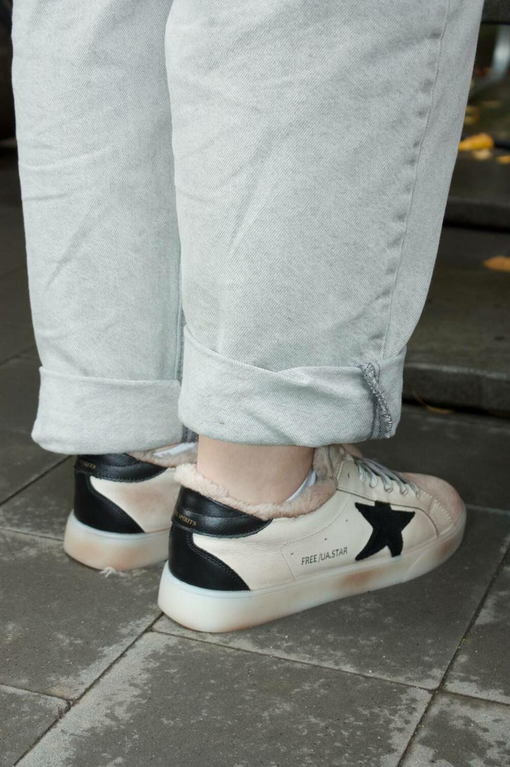 Кеди Зірка з потертостями, 2503.774941.206, ХУТРО молочний, 41