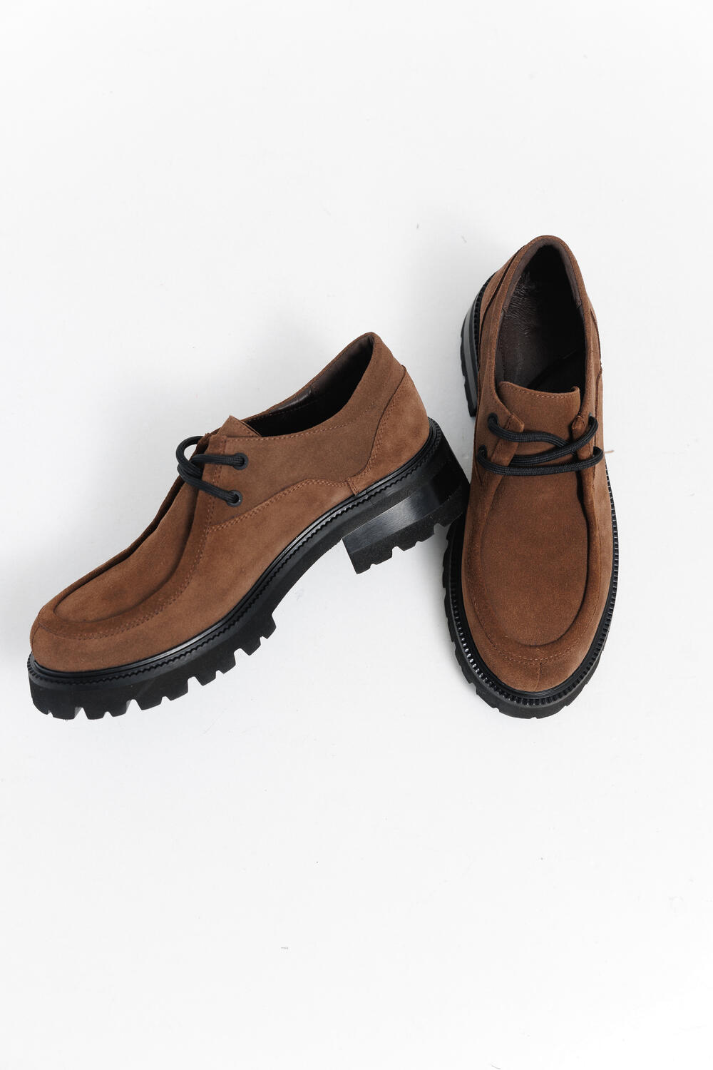 Дербі зі шнурівкою, Т-49-Астра Тофі, 41