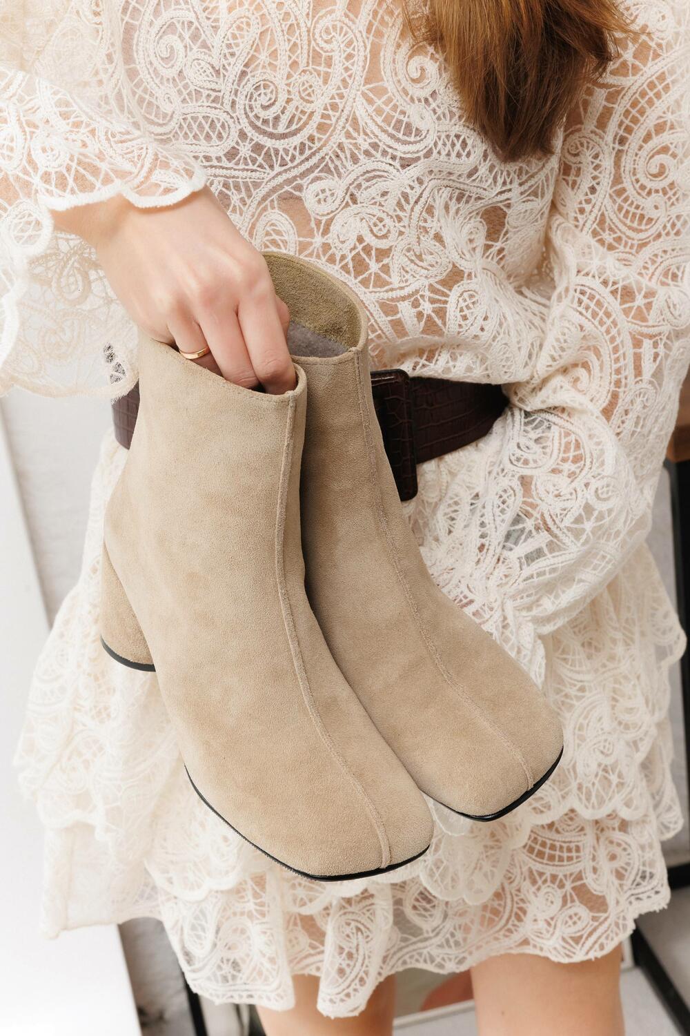 Ботильйони Наомі, байка, 25204 Сафарі, 37