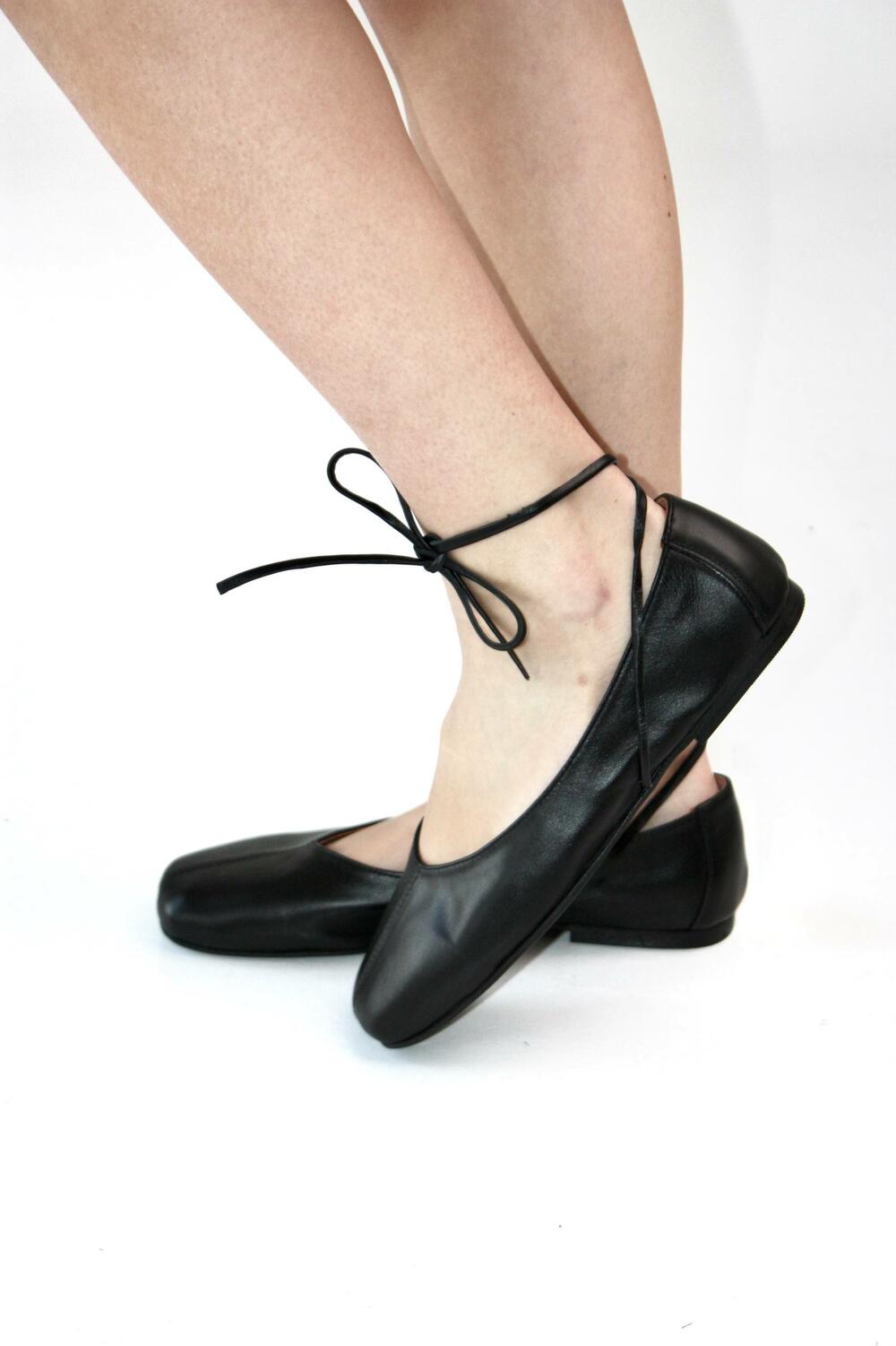 Балетки з квадратним носиком та зав'язками, ШКІРА, 4035 чорний, 40