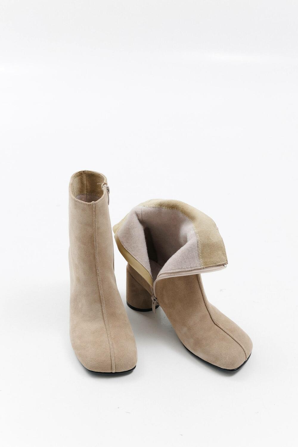 Ботильйони Наомі, байка, 25204 Сафарі, 37