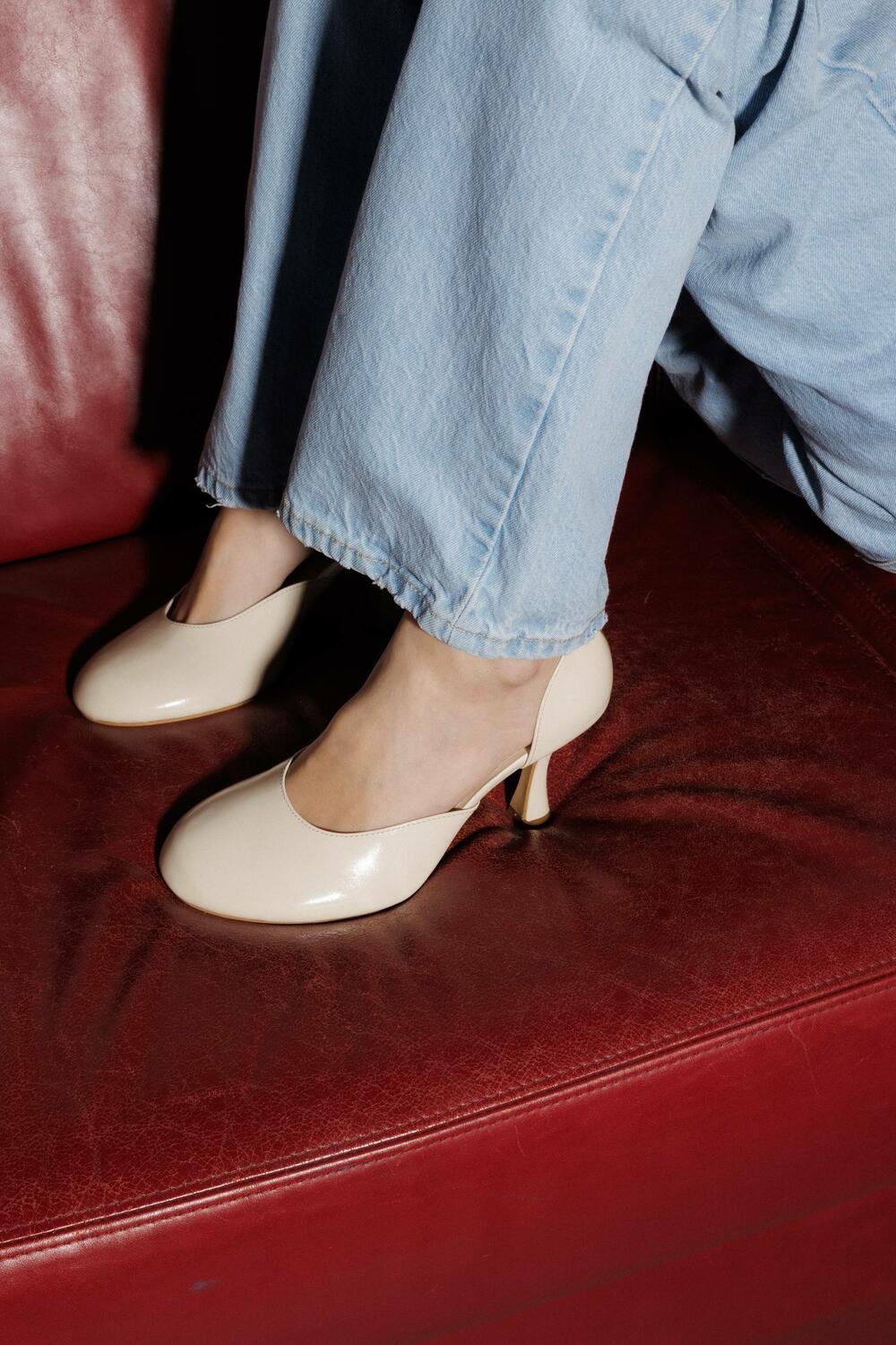 Туфлі лакові "Муза", 085162 беж, 39