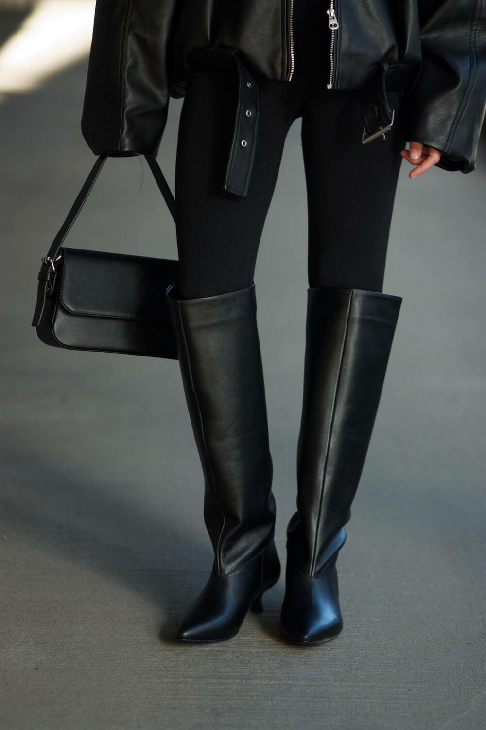 Чоботи Естель чорний, 39