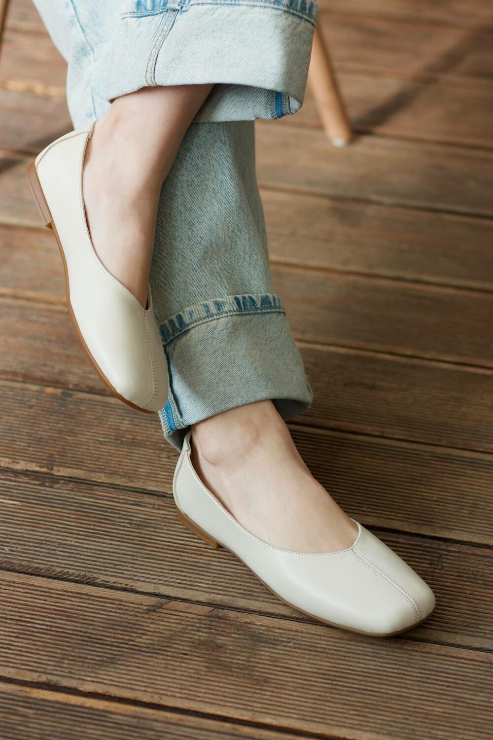 Балетки з квадратним носиком, ШКІРА, 4035/2 молочний, 41