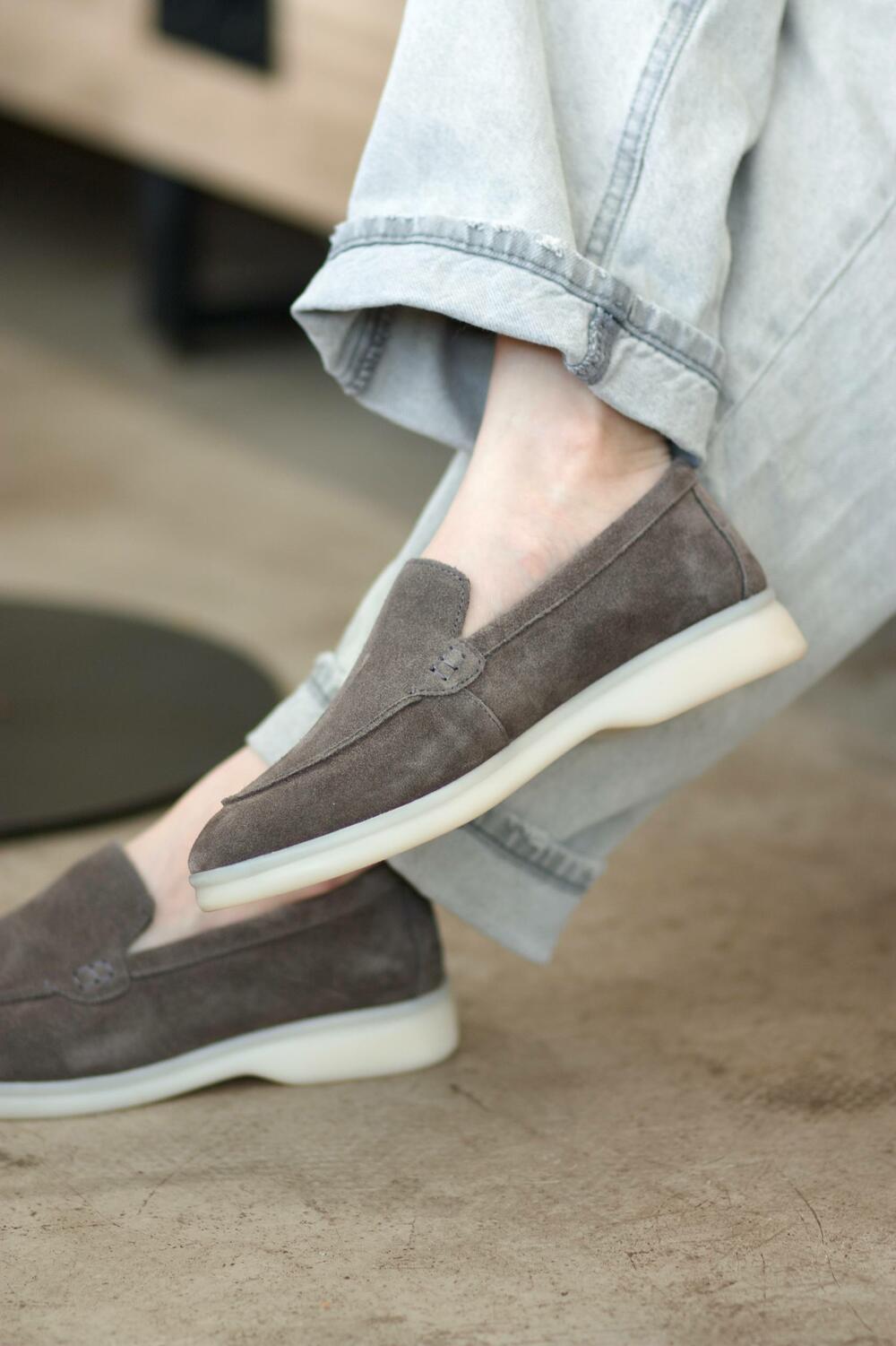 Натуральні лофери "Хіларі", T0125 графіт, 39