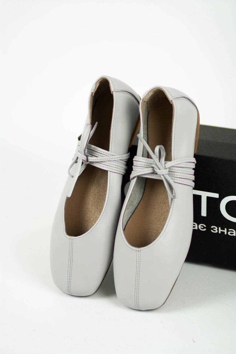 Балетки з квадратним носиком та зав'язками, ШКІРА, 4035 сірий, 38