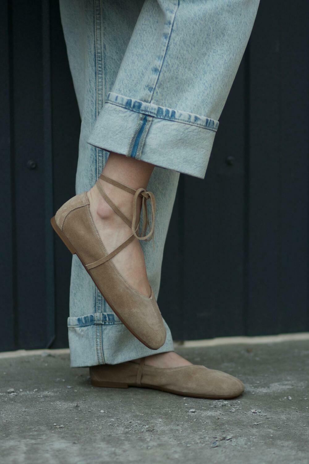 Балетки з квадратним носиком та зав'язками, ЗАМША, 4035 