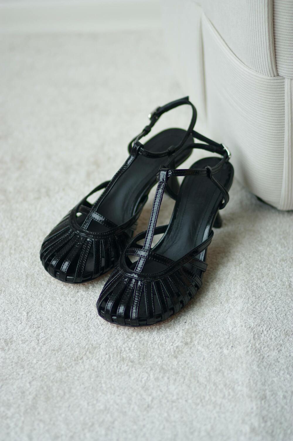 Босоніжки Амарель, лак, Л-6-6087 чорний, 40