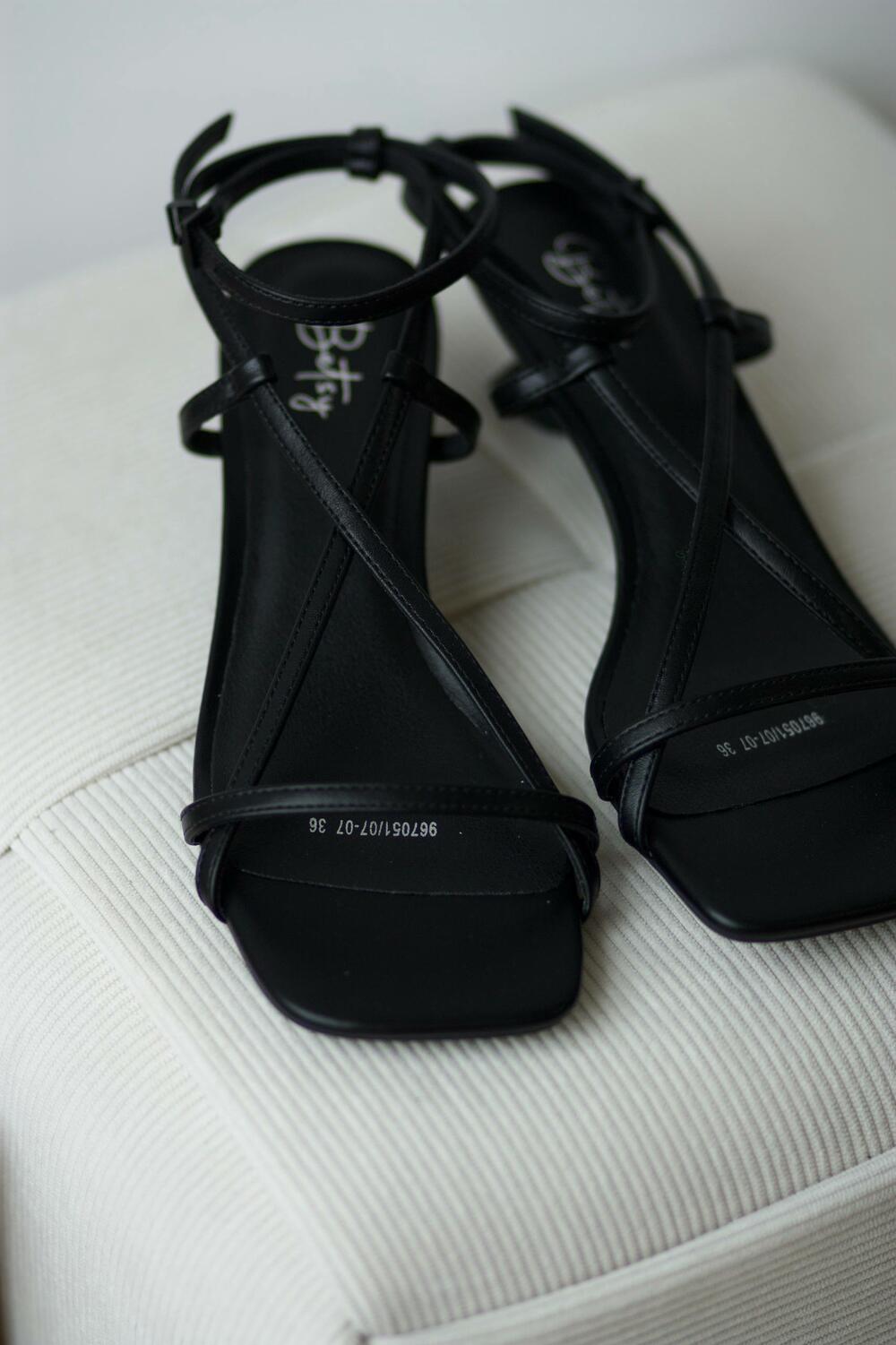 Босоніжки на підборах 3.5 см, 967051/07-07 