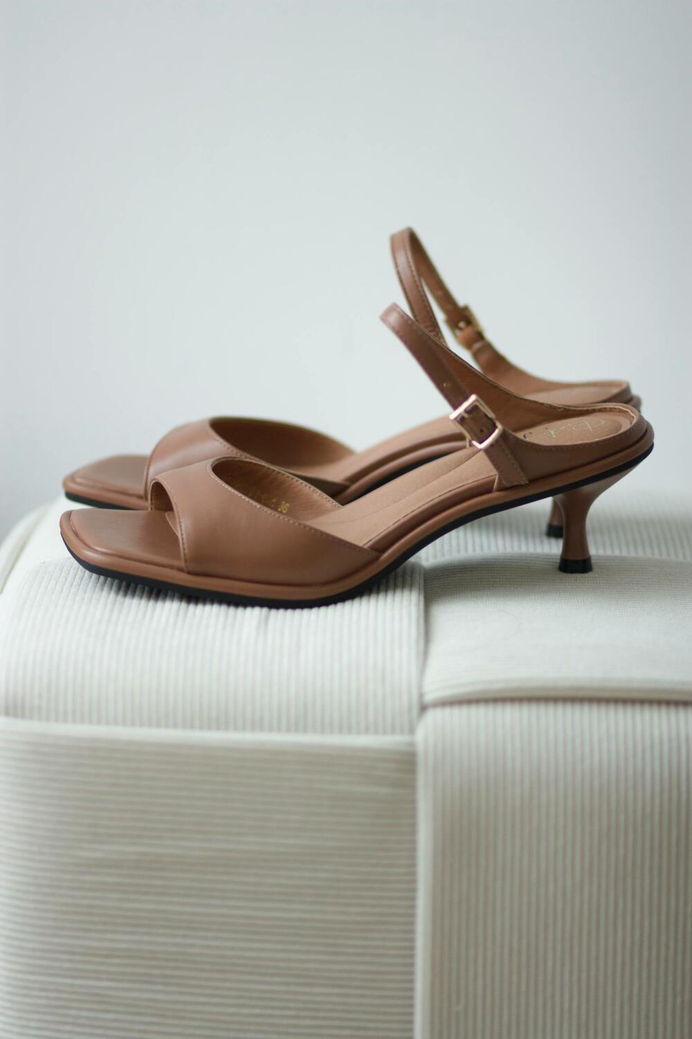 Босоніжки з двома ремінцями, 4 см, 957082/01-03W кемел, 40