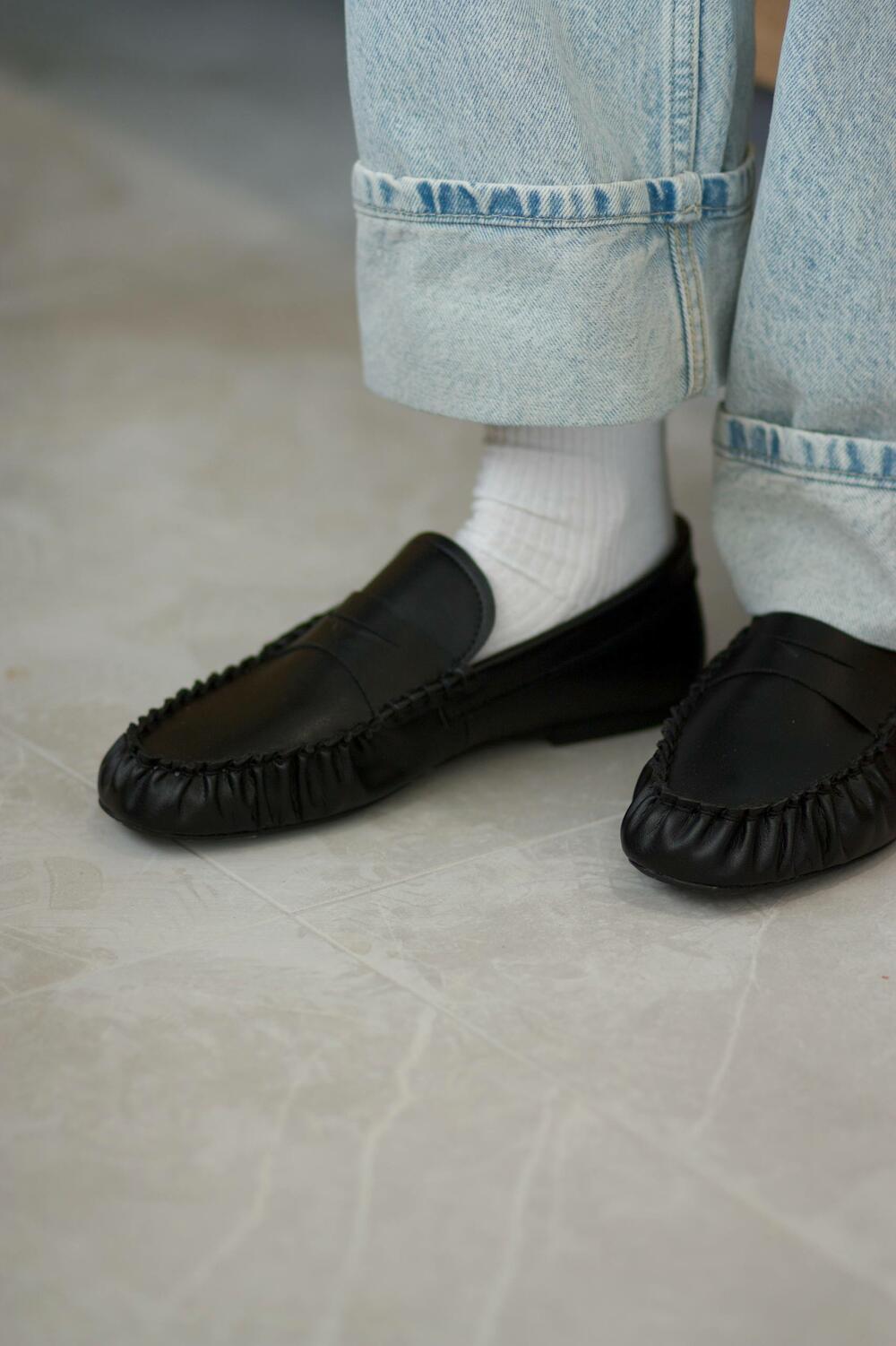 Лофери з збірками ручної роботи, 119 чорний, 39